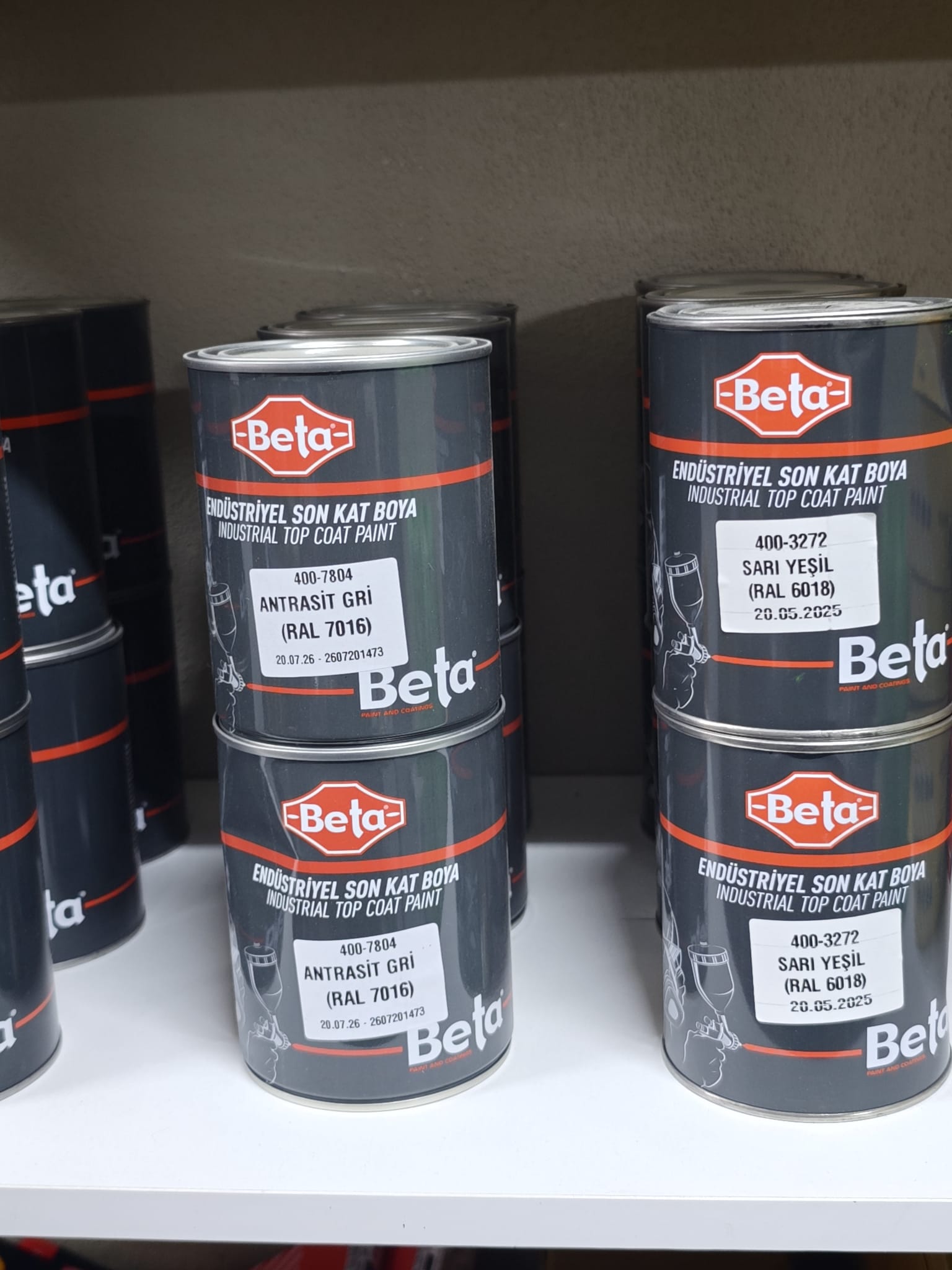 Beta endüstriyel son kat boya